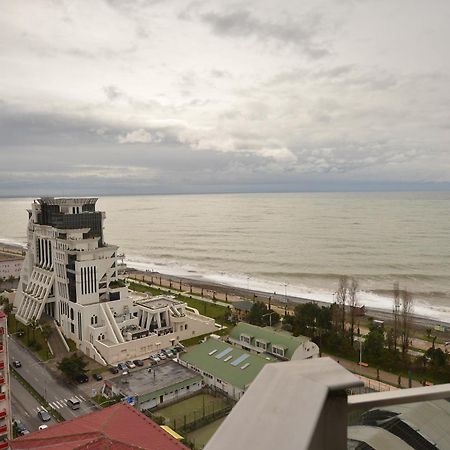 Orbi Batumi Apart Hotel Sea View Bagian luar foto