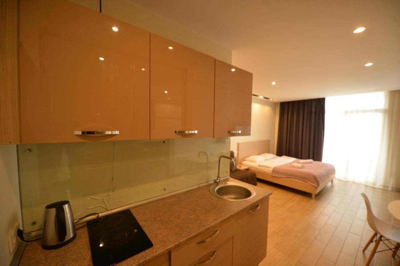Orbi Batumi Apart Hotel Sea View Bagian luar foto
